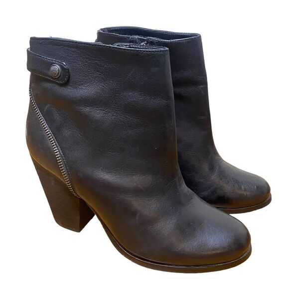 vince Camuto Hiller Genuine Leather Ankle Boots - Picture 3 of 11